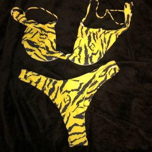 NWOT Animal Print Bikini 🐾